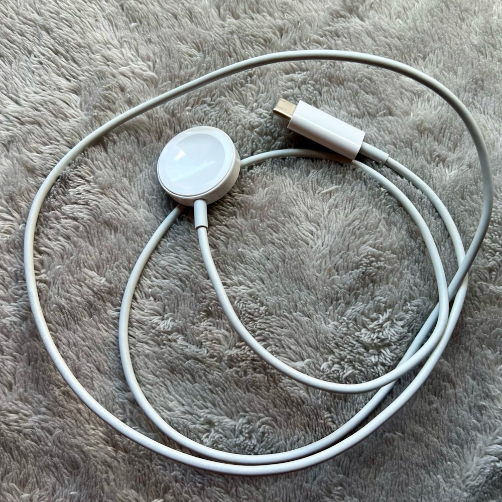 Apple Watch Magnetic Fast Charger to USB-C Cable